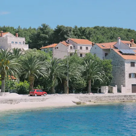 Guest house And By The Sea Sumartin, Brac - 5645